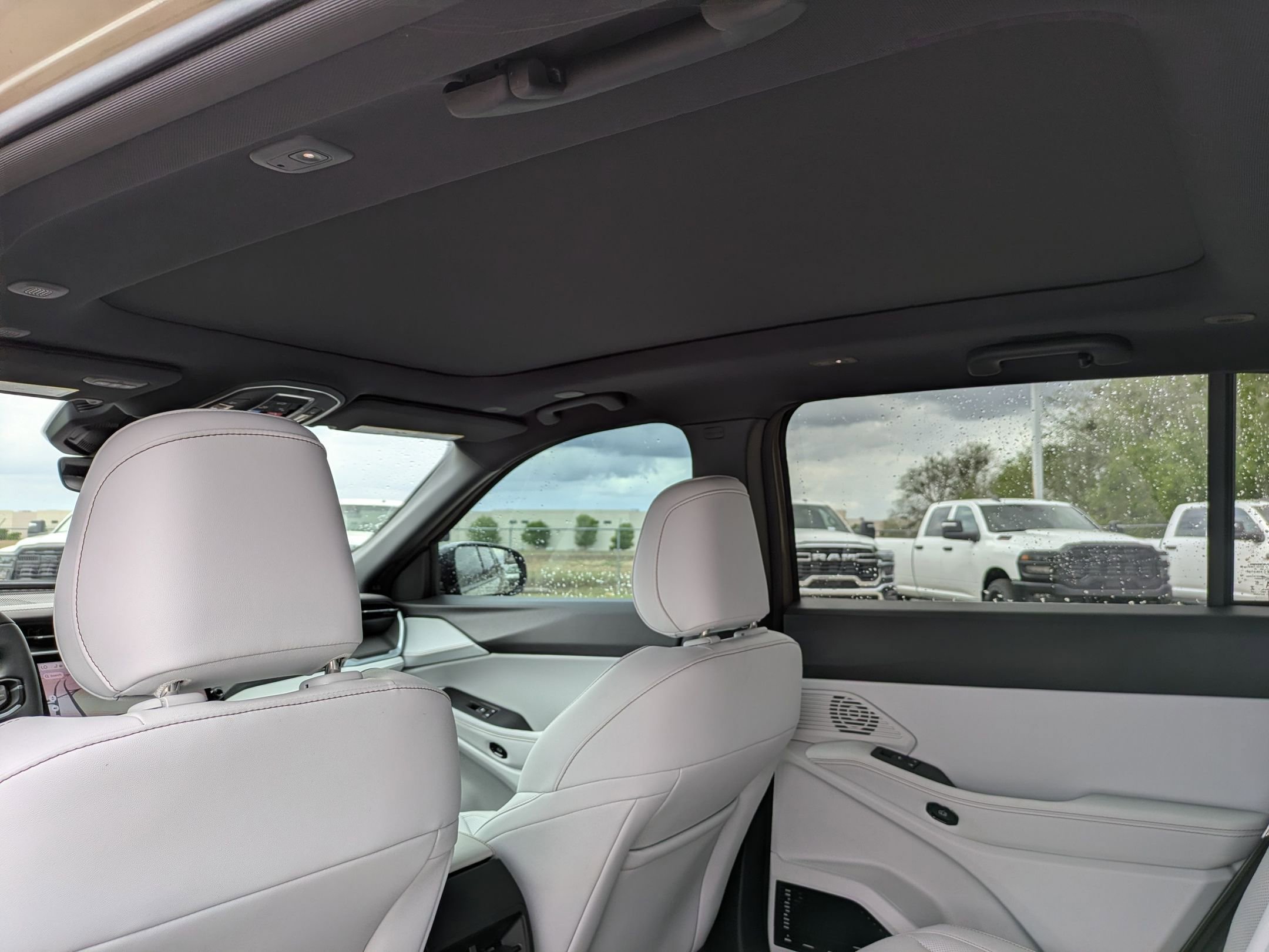 New 2026 Jeep Cherokee Overland AWD/4WD image 24