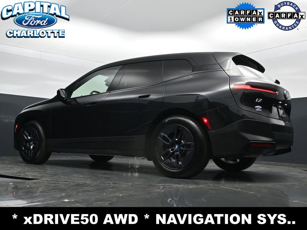 Used 2023 BMW iX xDrive50 AWD/4WD image 22