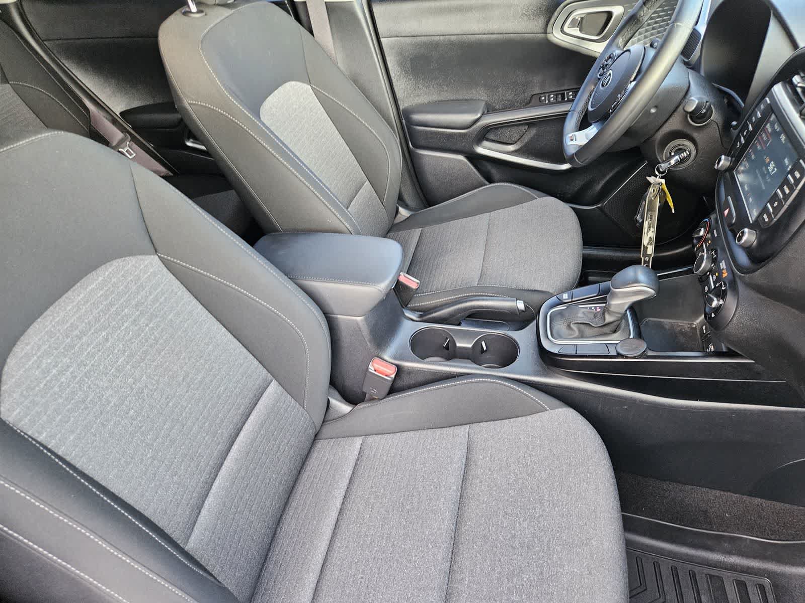 Used 2021 Kia Soul GT-Line FWD image 12