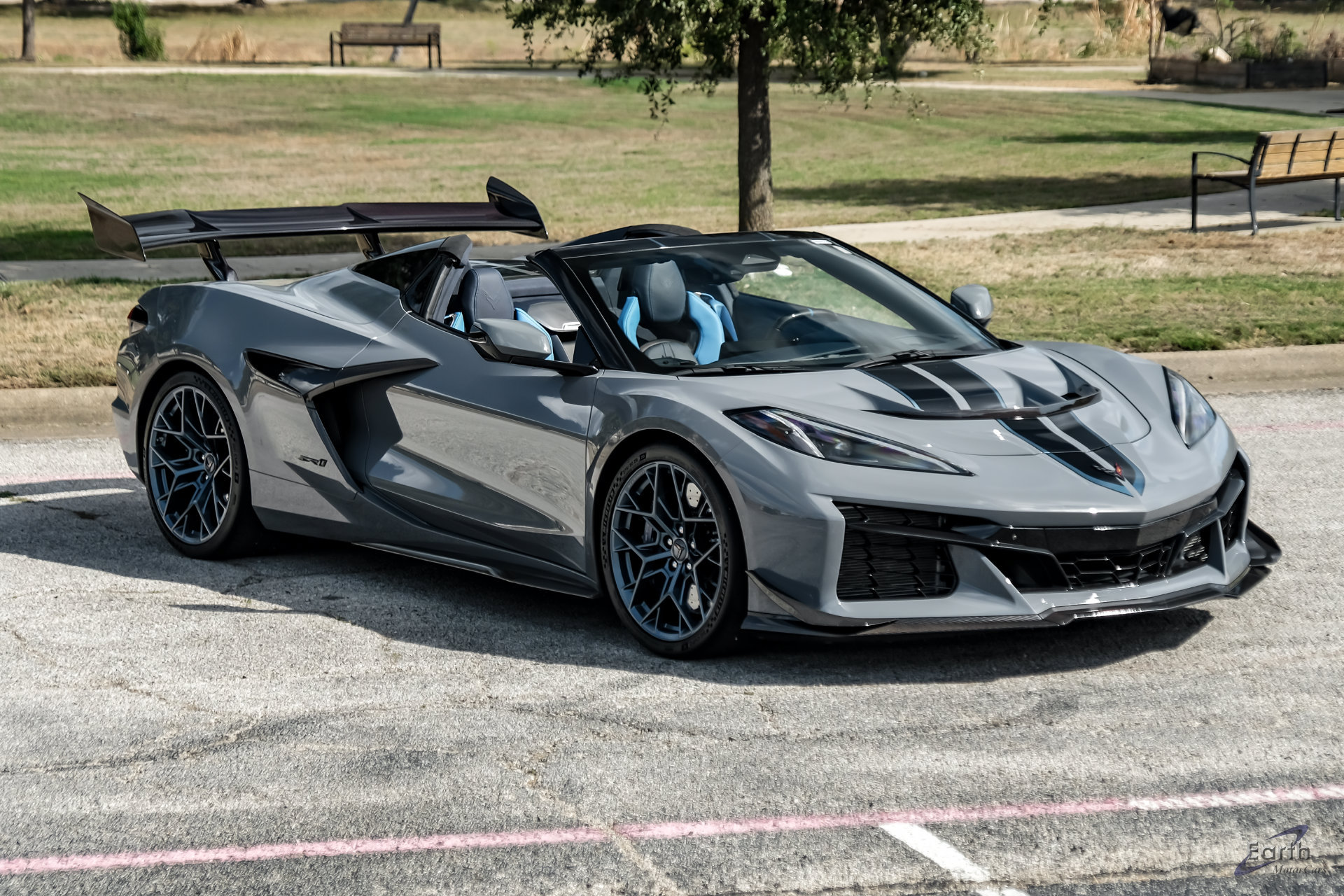 Used 2025 Chevrolet Corvette ZR1 w/ ZR1 Carbon Fiber Aero Package RWD image 35