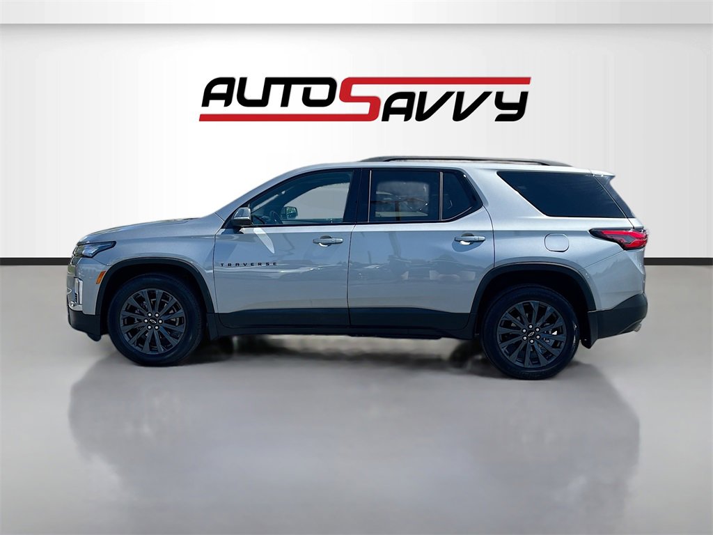 Used 2023 Chevrolet Traverse RS image 4
