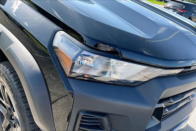 Used 2024 Chevrolet Colorado Trail Boss w/ Technology Package AWD/4WD image 33