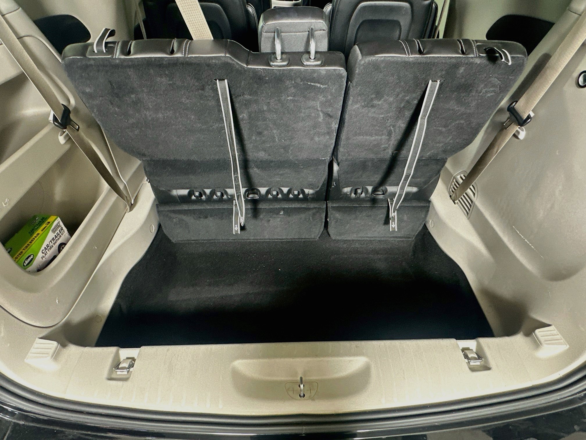 Used 2024 Chrysler Pacifica Touring-L FWD image 28