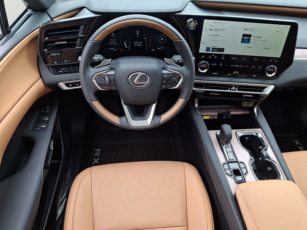 Used 2025 Lexus RX 350 Premium w/ Accessory Package AWD/4WD image 12