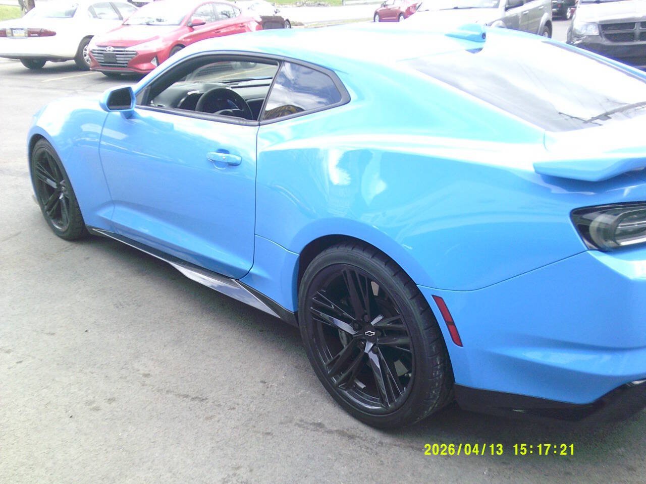 Used 2022 Chevrolet Camaro ZL1 RWD image 6