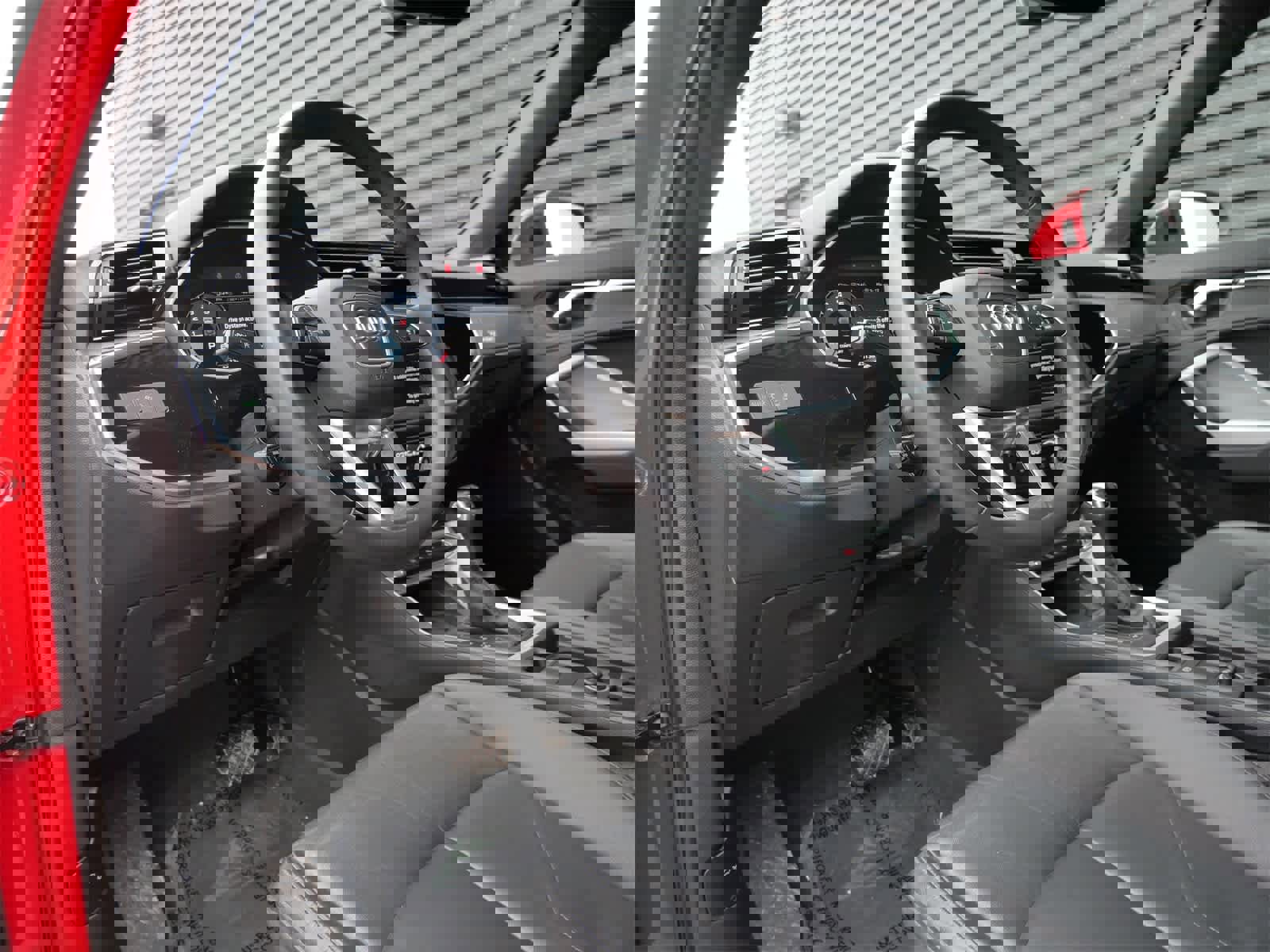 Used 2023 Audi Q3 2.0T Premium Plus w/ Premium Plus Package image 4