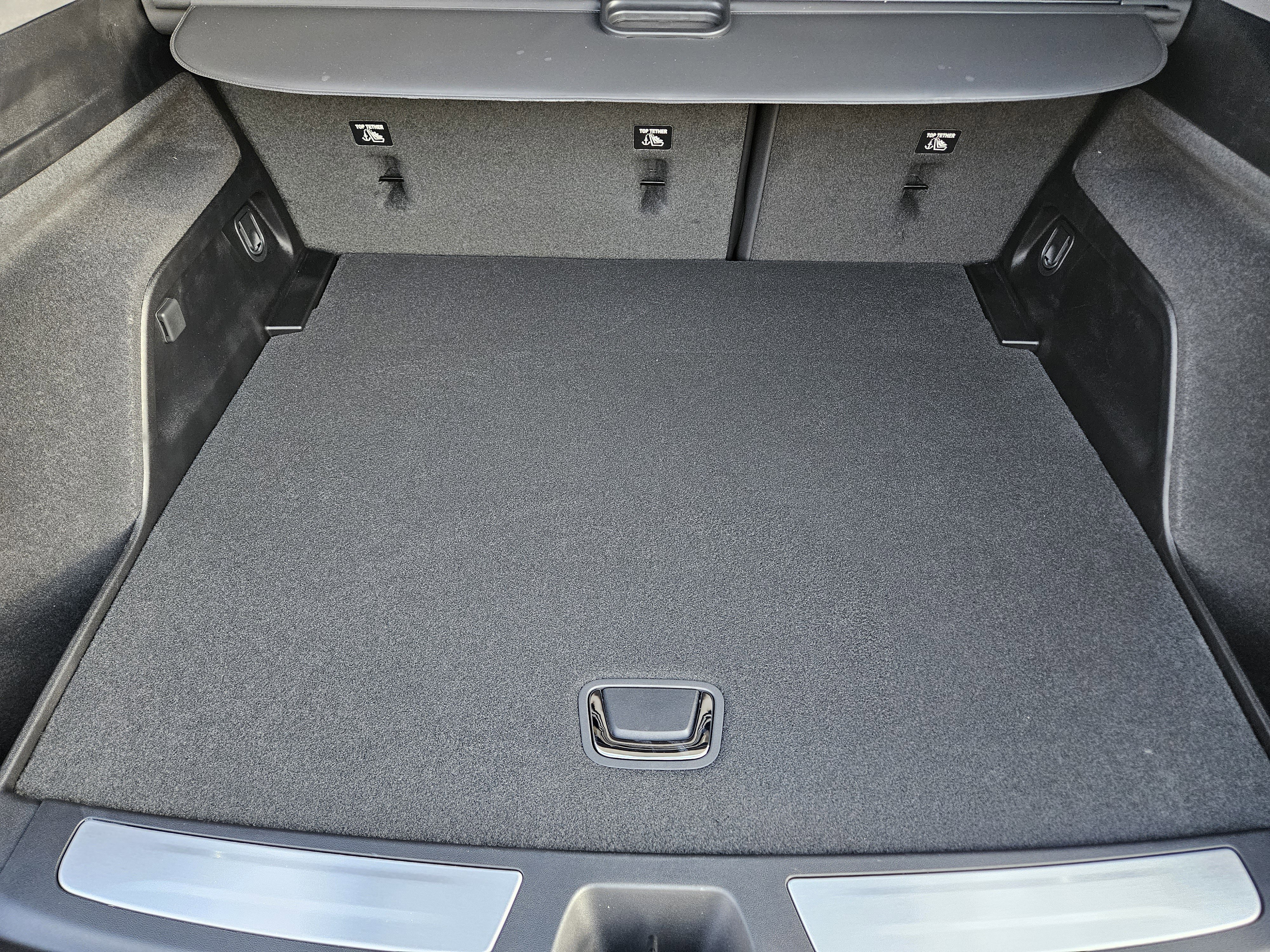 New 2026 Cadillac Optiq Sport 2 image 22