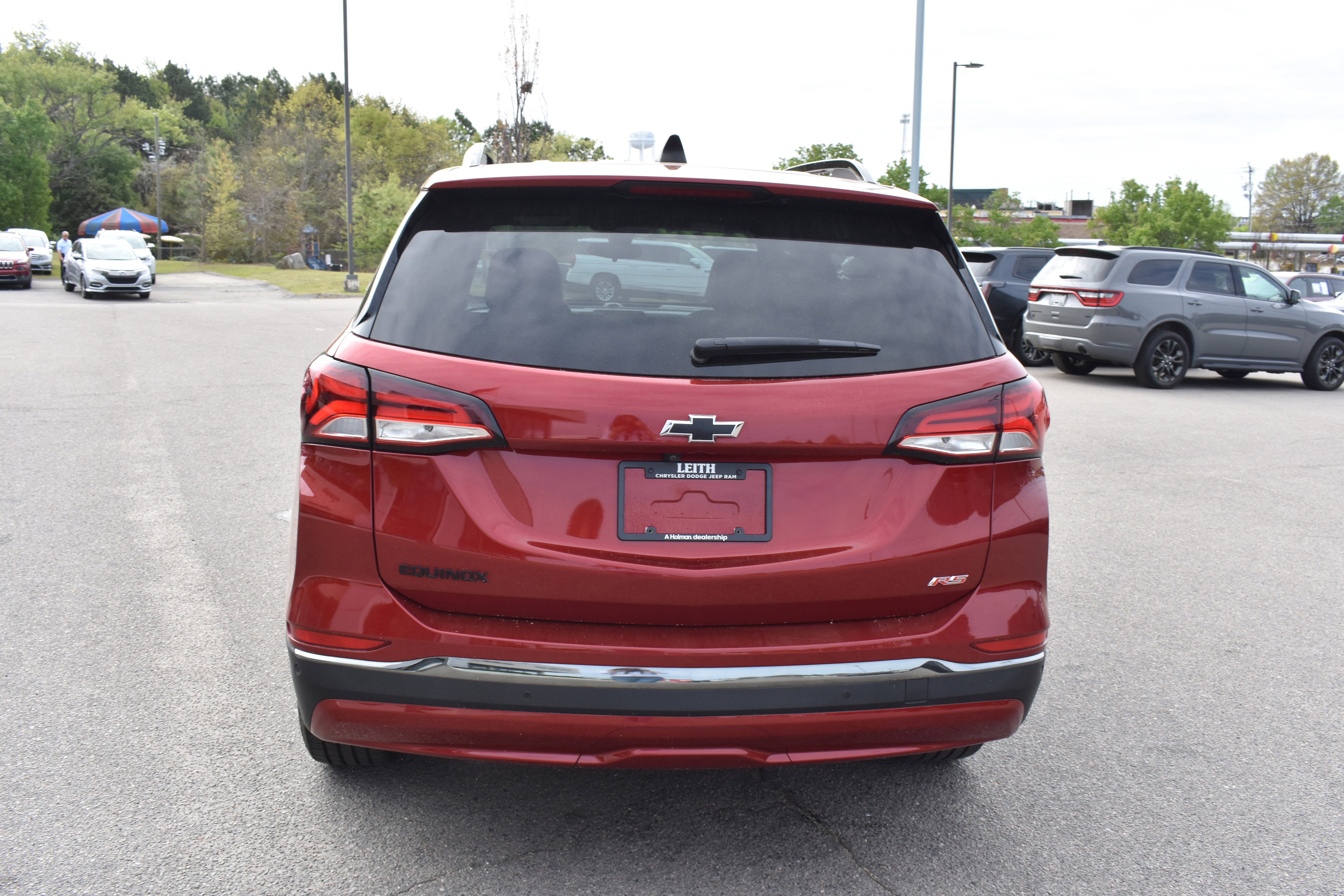 Used 2022 Chevrolet Equinox RS w/ RS Leather Package image 8