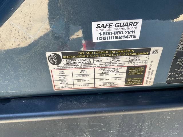 Used 2024 Land Rover Defender 110 S image 37