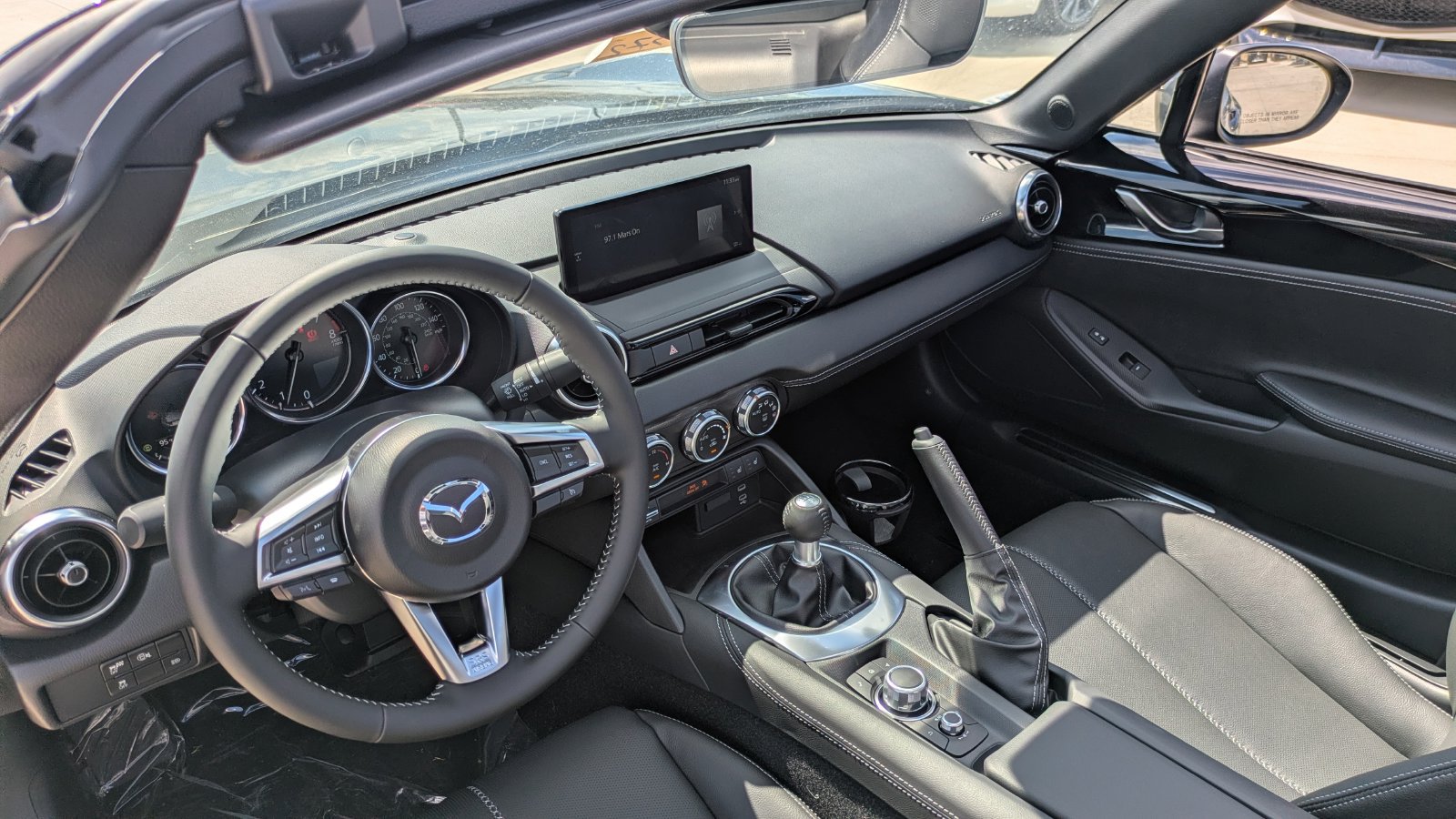 New 2026 MAZDA MX-5 Miata RF Grand Touring RWD image 11