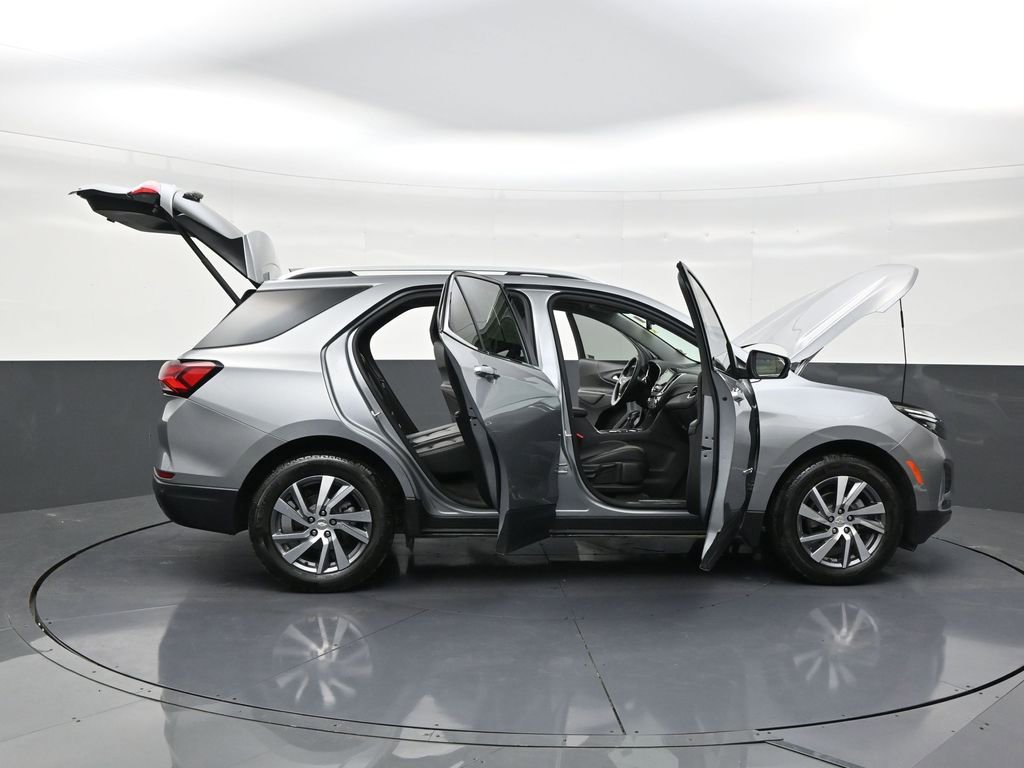 Used 2024 Chevrolet Equinox Premier image 29