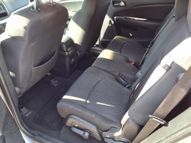 Used 2018 Dodge Journey SE w/ Connectivity Group FWD image 30