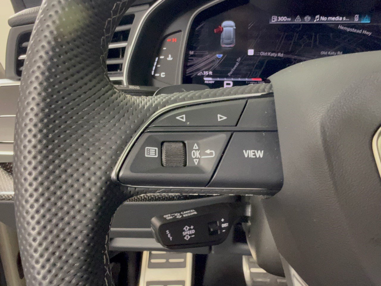 Used 2023 Audi SQ8 Premium Plus AWD/4WD image 18