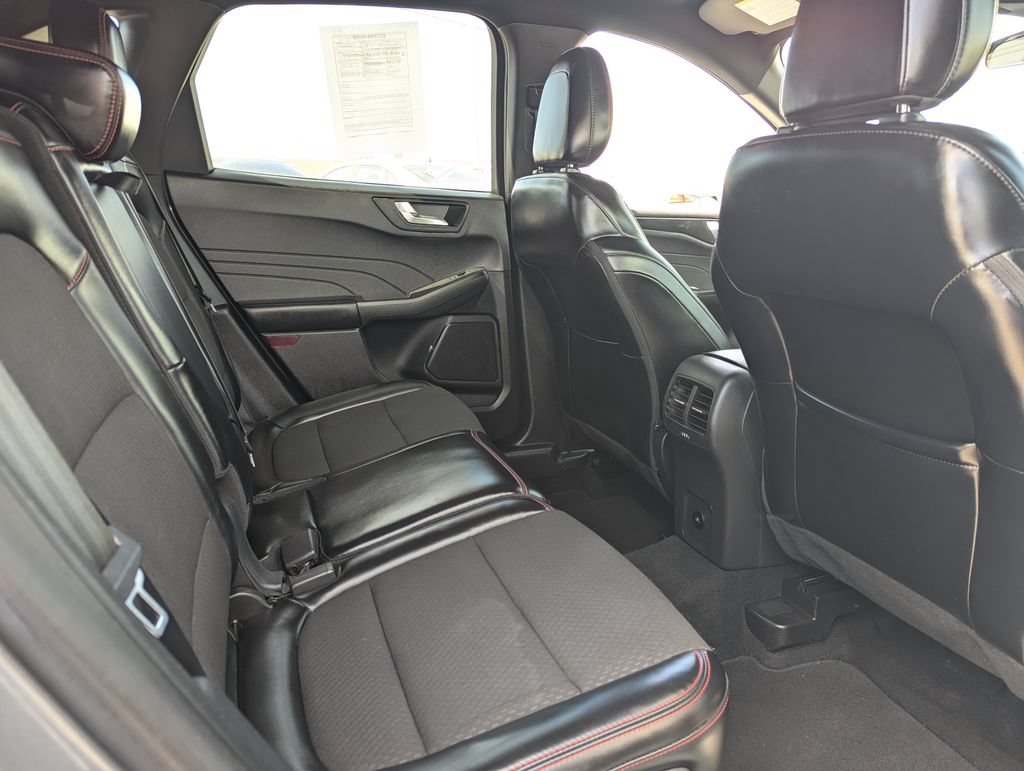 Used 2024 Ford Escape ST-Line AWD/4WD image 34