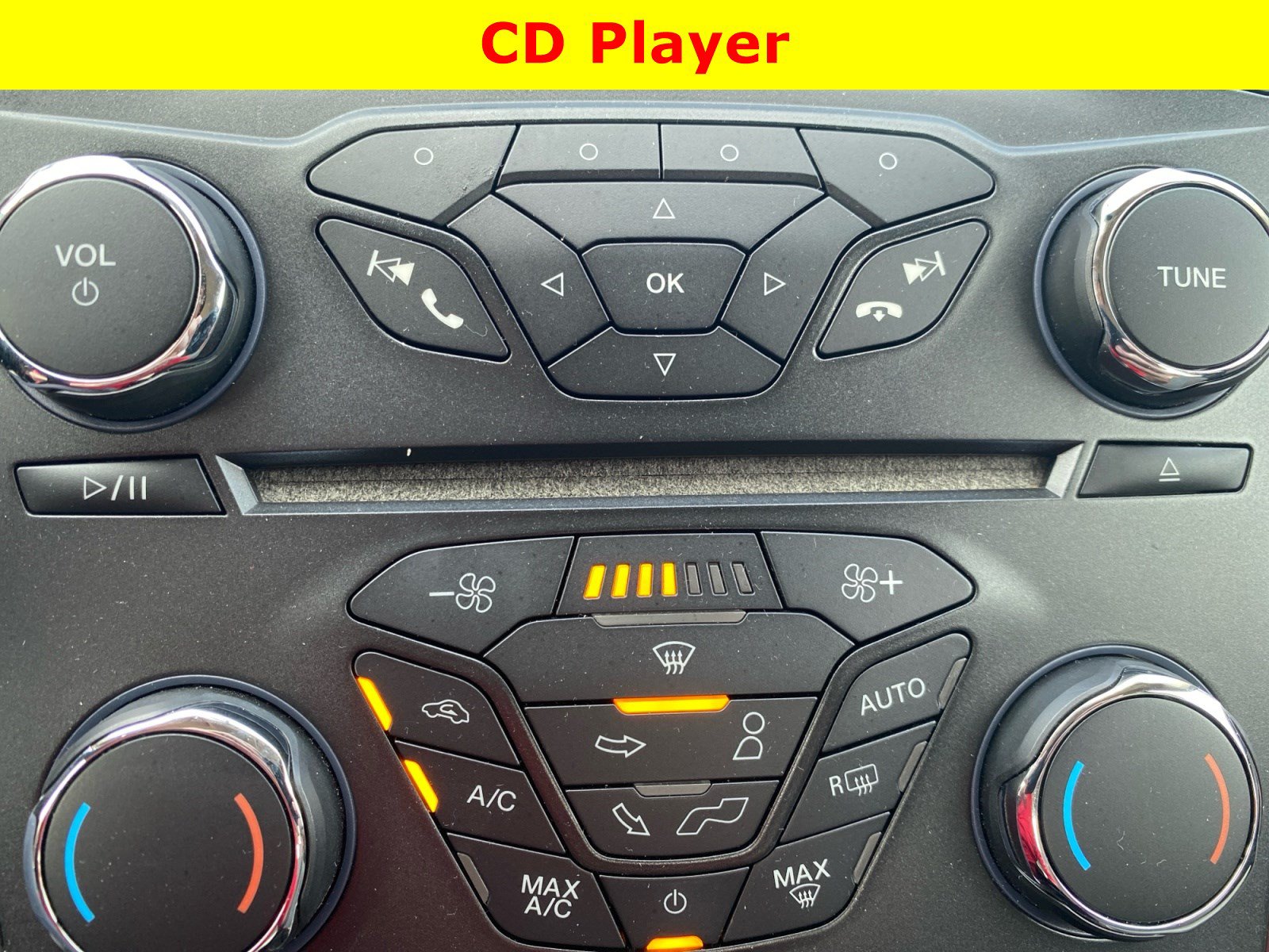 Used 2018 Ford Fusion S FWD image 30