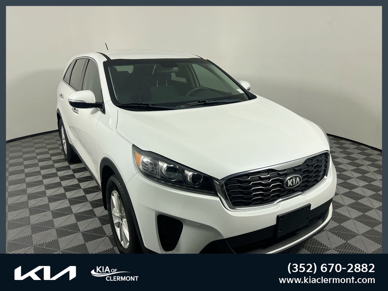 Used 2019 Kia Sorento FWD image 1