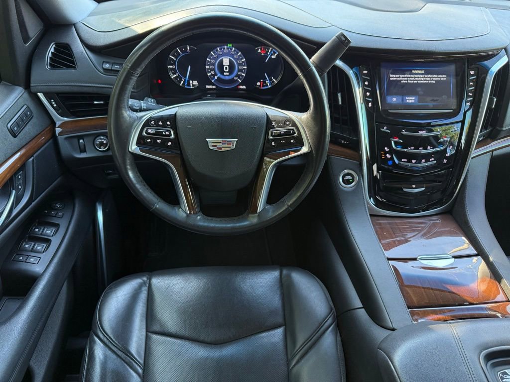 Used 2020 Cadillac Escalade Premium Luxury image 9