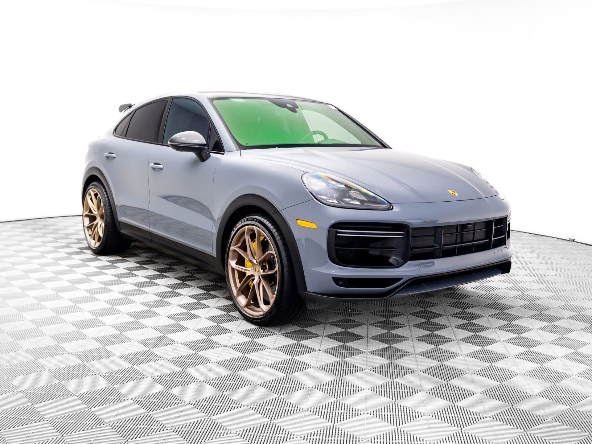 Certified 2022 Porsche Cayenne Turbo GT AWD/4WD image 6