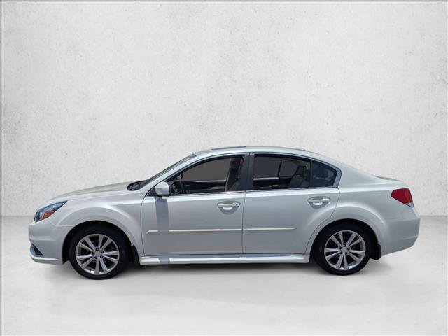 Used 2014 Subaru Legacy 2.5i Limited w/ Moonroof Package AWD/4WD image 9
