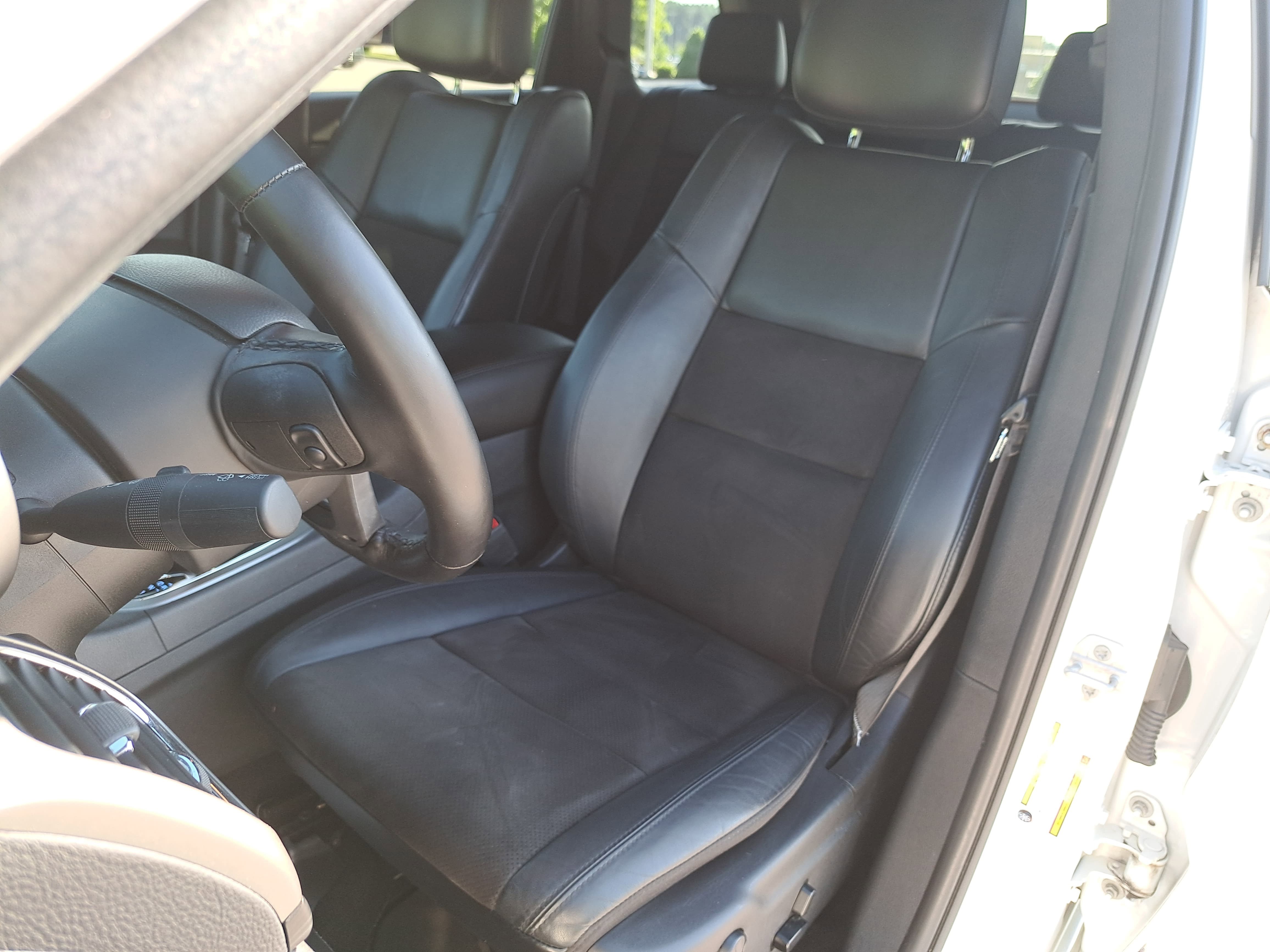 Used 2020 Jeep Grand Cherokee Altitude RWD image 15