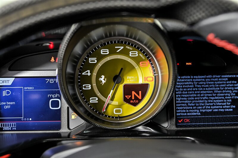 Used 2020 Ferrari 812 Superfast RWD image 37