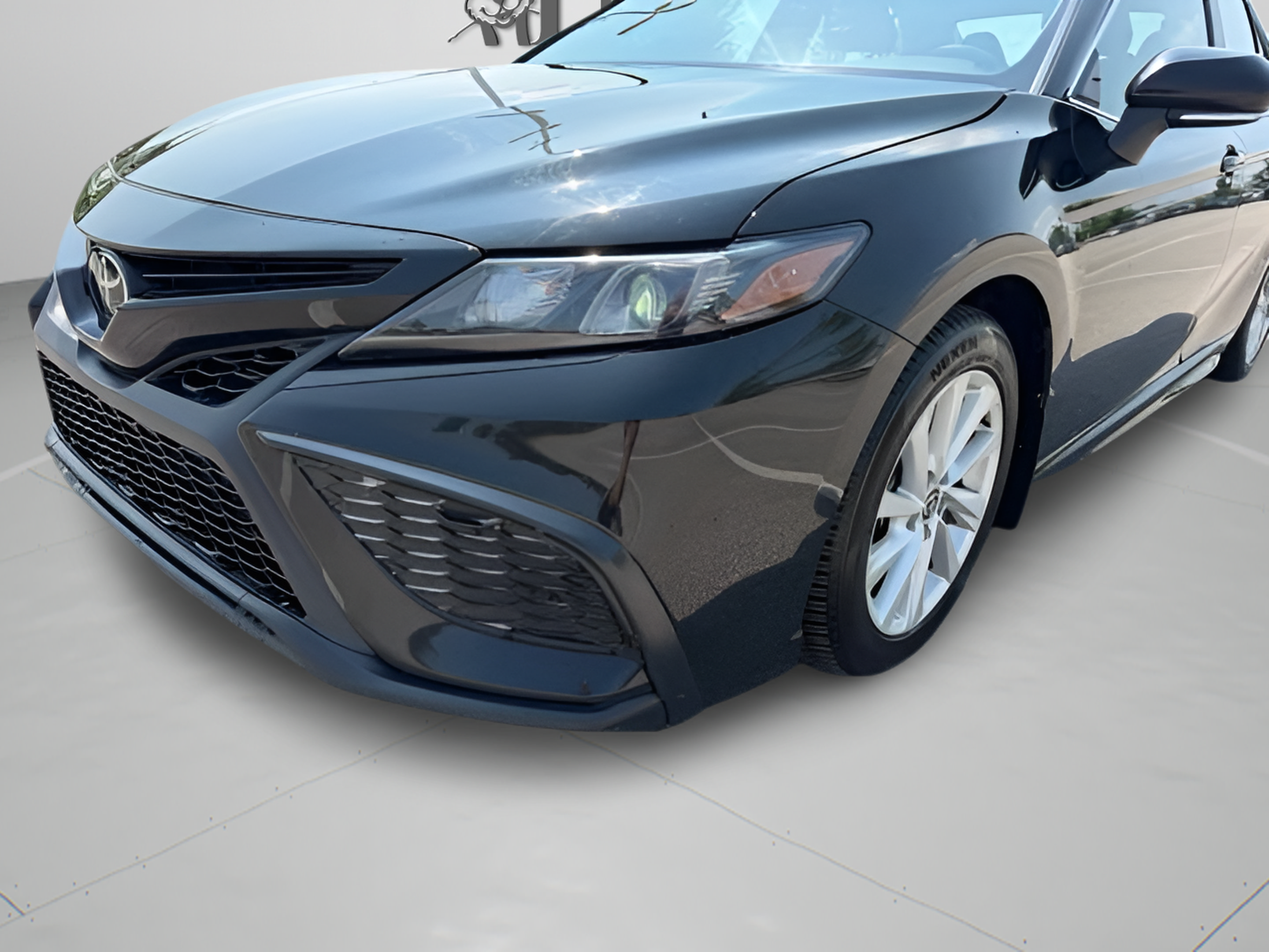 Used 2024 Toyota Camry SE FWD image 29