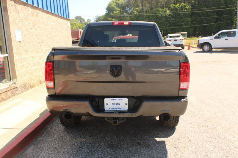 Used 2018 RAM 1500 Express w/ Express Value Package RWD image 5