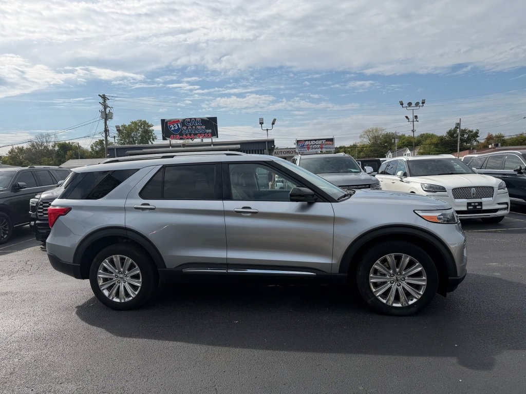 Used 2022 Ford Explorer Limited w/ Hybrid Equipment Group 310A AWD/4WD image 2
