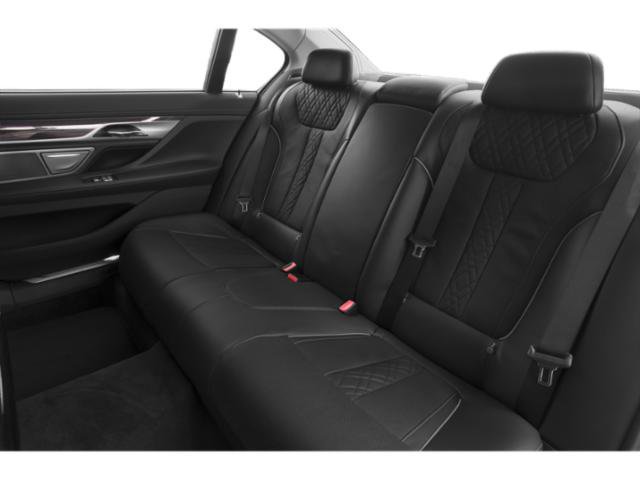 Used 2019 BMW 750i xDrive w/ Luxury Rear Seating Package AWD/4WD image 16
