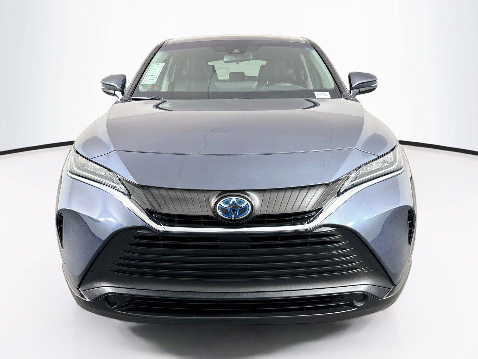 Used 2022 Toyota Venza LE AWD/4WD image 7