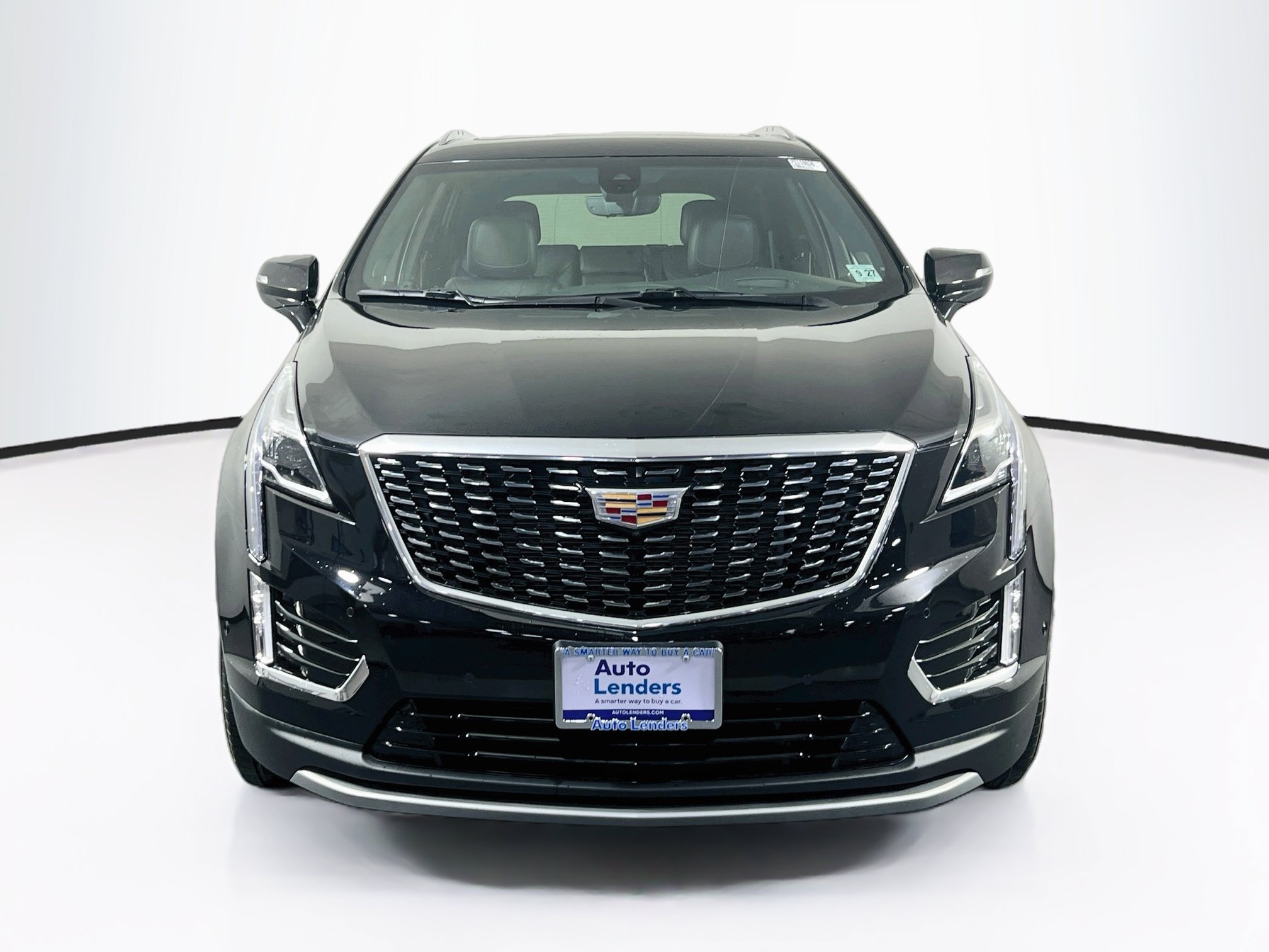 Used 2023 Cadillac XT5 Premium Luxury w/ Platinum Package AWD/4WD image 2