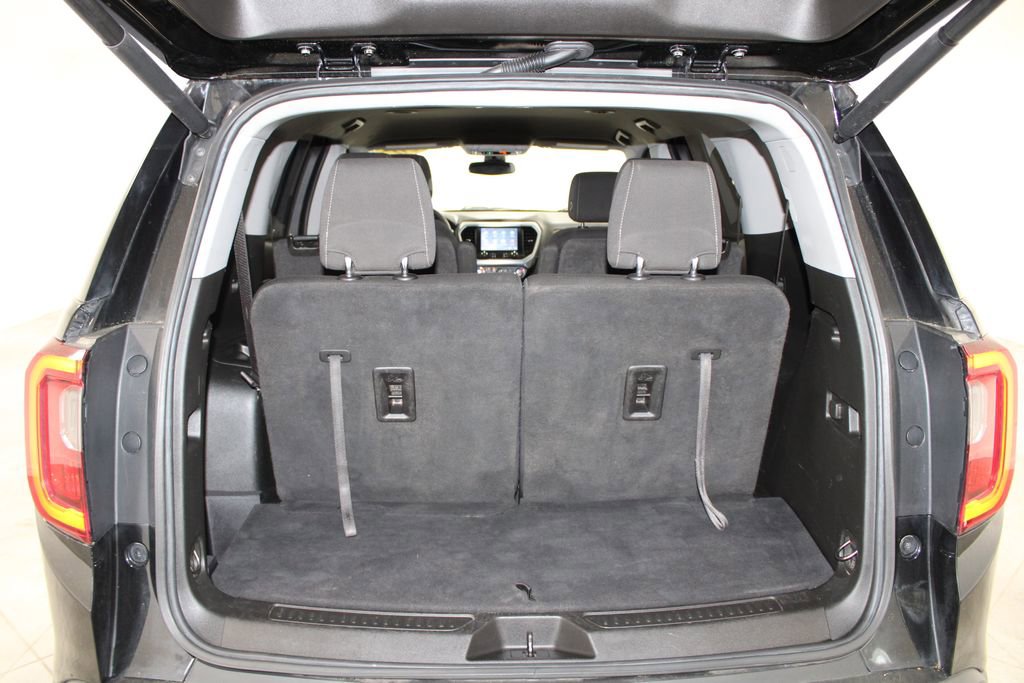 Used 2022 GMC Acadia SLE w/ Driver Convenience Package image 14