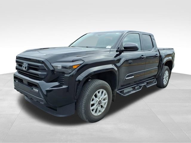 Used 2024 Toyota Tacoma SR5 image 2