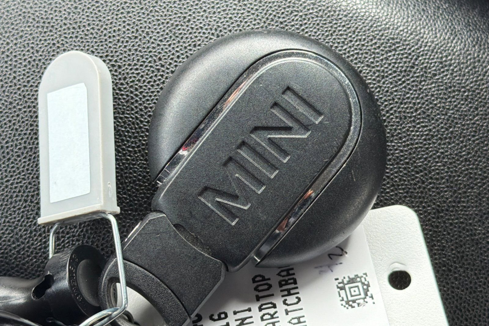 Used 2016 MINI Cooper S FWD image 30