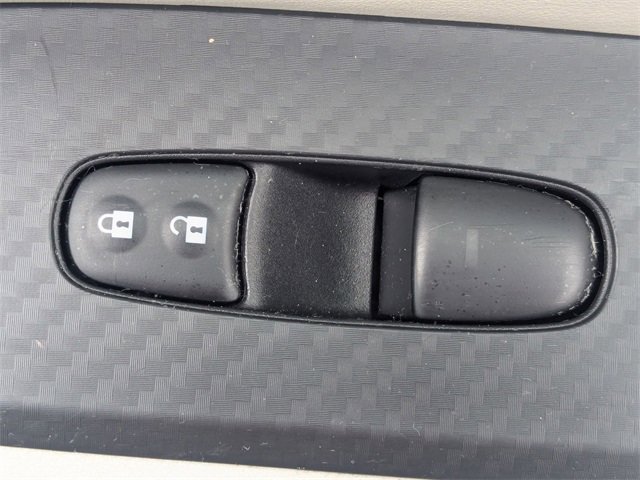 Used 2025 Nissan Altima 2.5 SV image 31