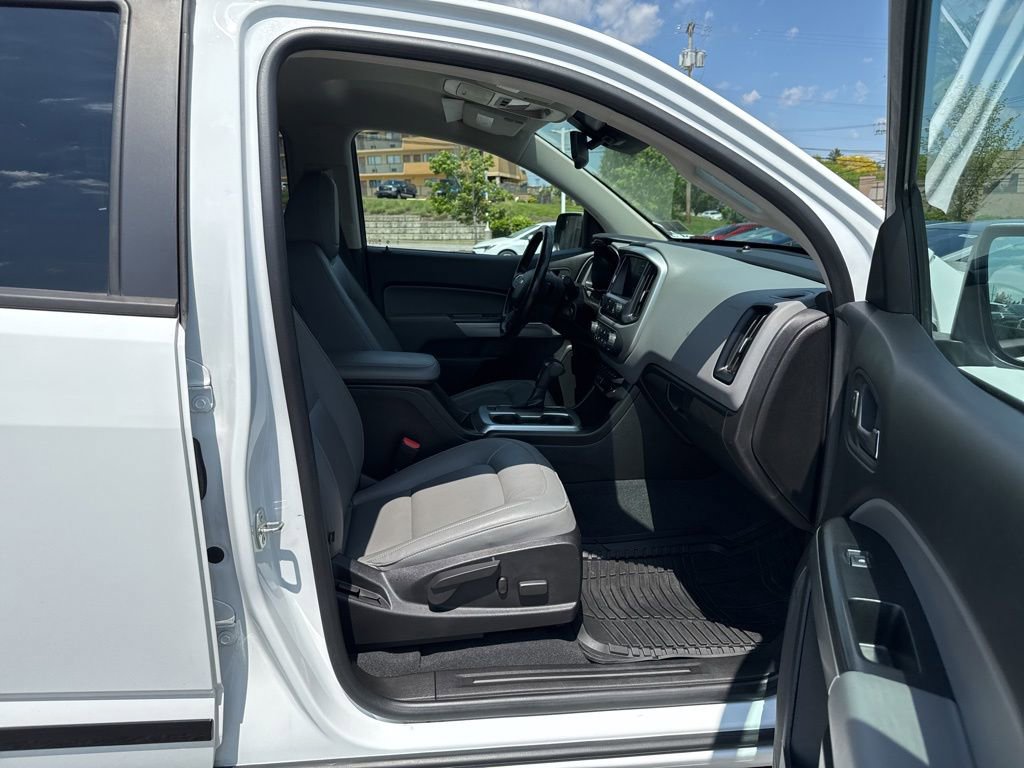 Used 2019 Chevrolet Colorado LT w/ Colorado RST Special Edition AWD/4WD image 7