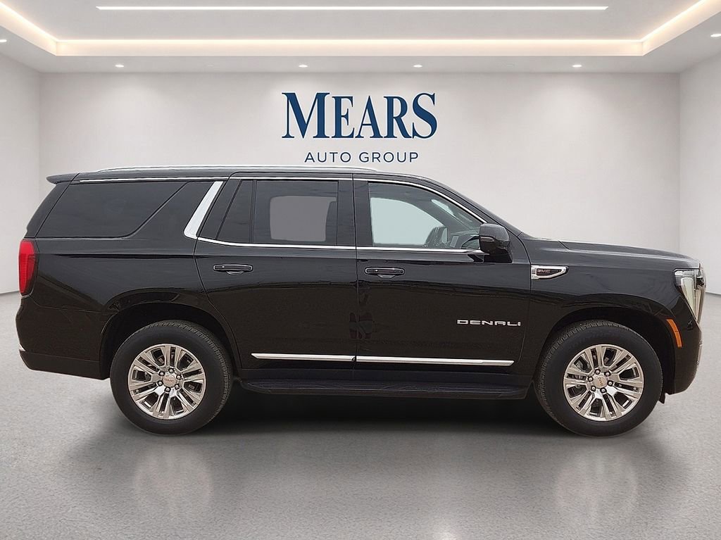 Used 2025 GMC Yukon Denali AWD/4WD image 6