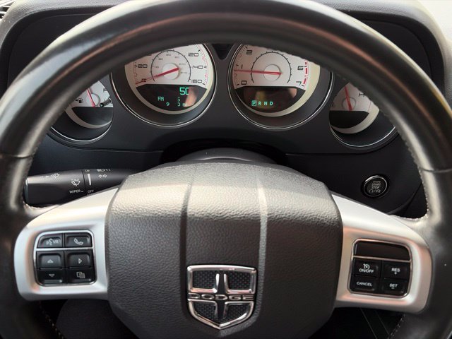 Used 2011 Dodge Challenger R/T RWD image 21