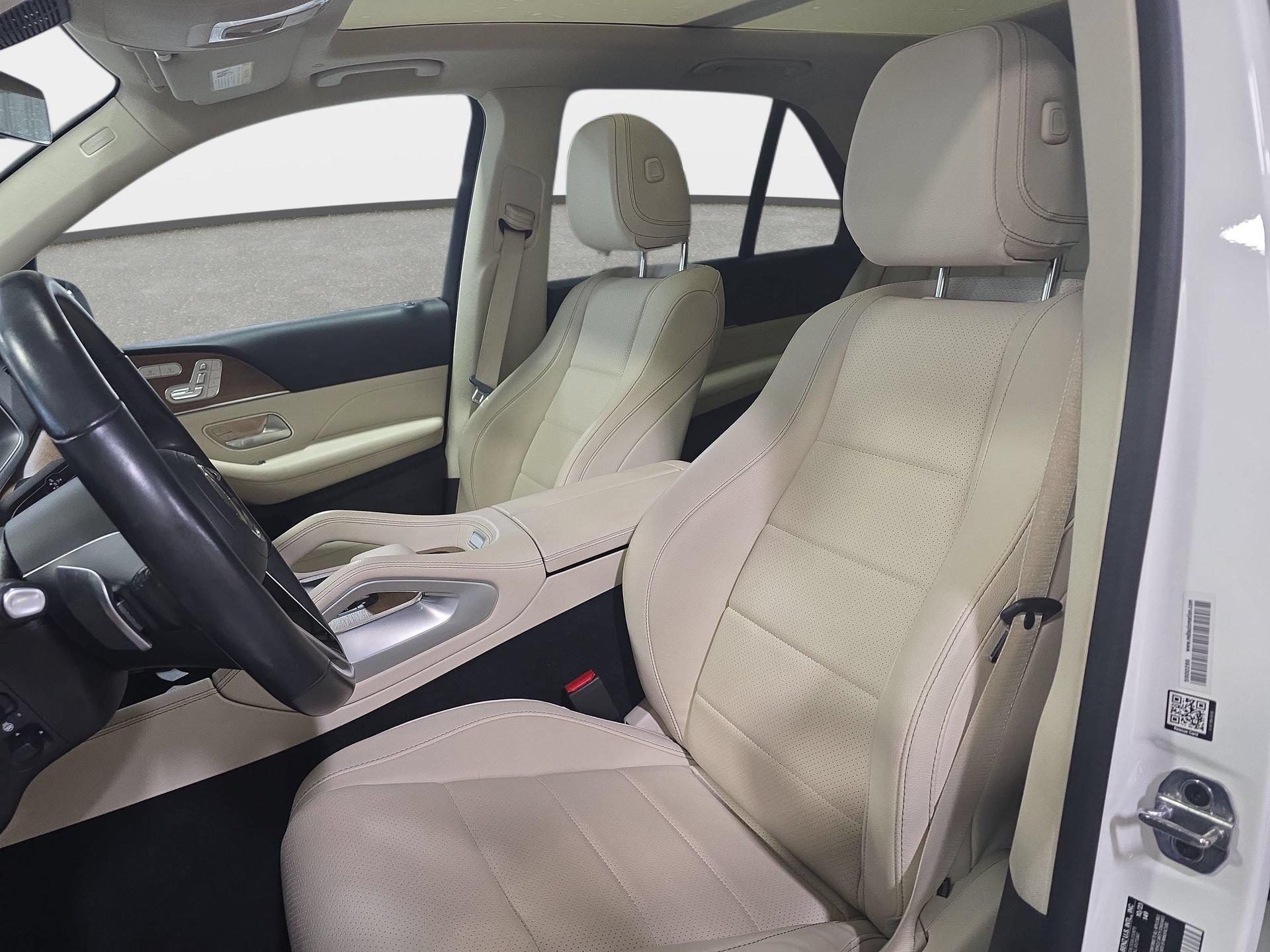 Certified 2024 Mercedes-Benz GLE 450 4MATIC image 15