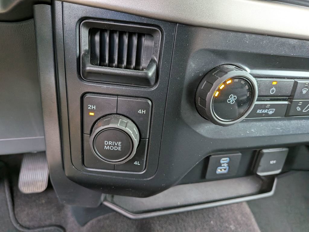 Used 2021 Ford F150 XLT image 21