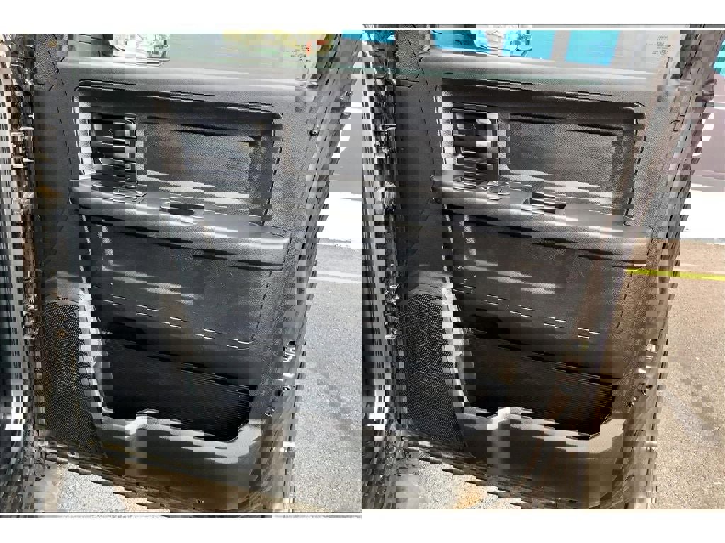 Used 2018 RAM 1500 Express w/ Express Value Package image 23