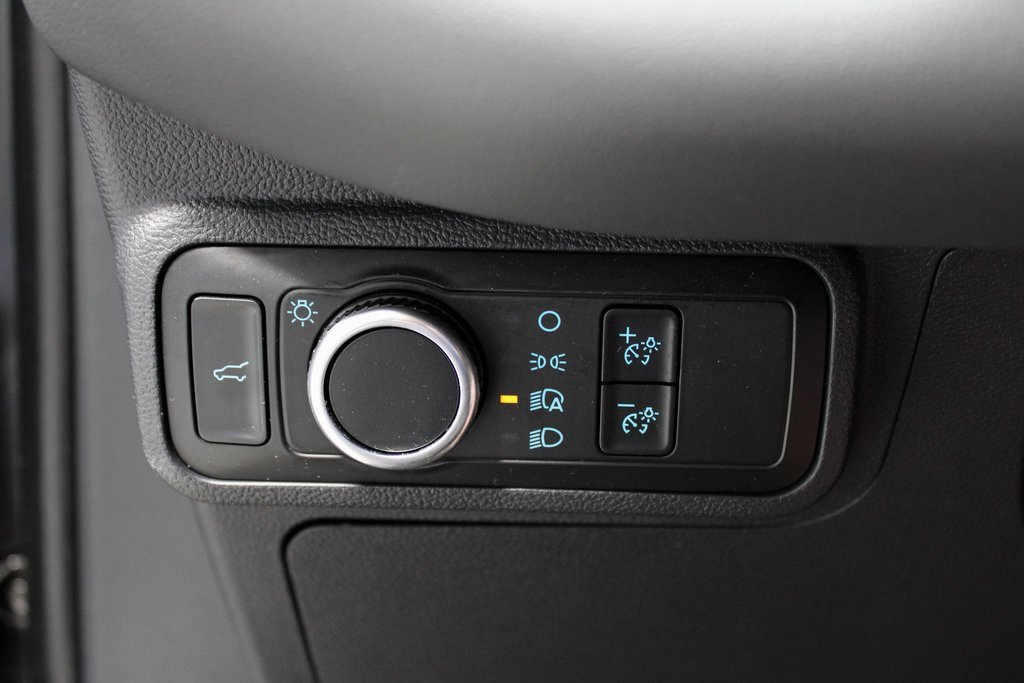 Certified 2025 Ford Explorer Active image 29