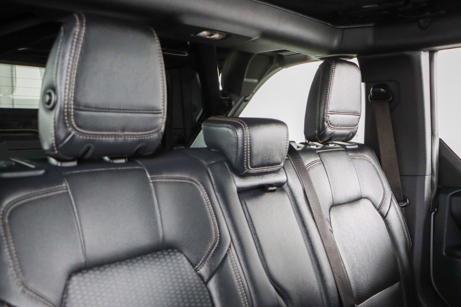 Used 2024 Ford Bronco Raptor w/ Interior Carbon Fiber Pack 6 image 28