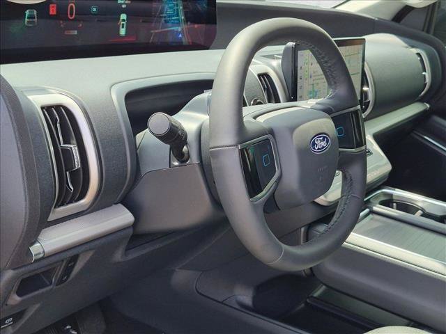 New 2027 Ford Expedition Max Active RWD video 3