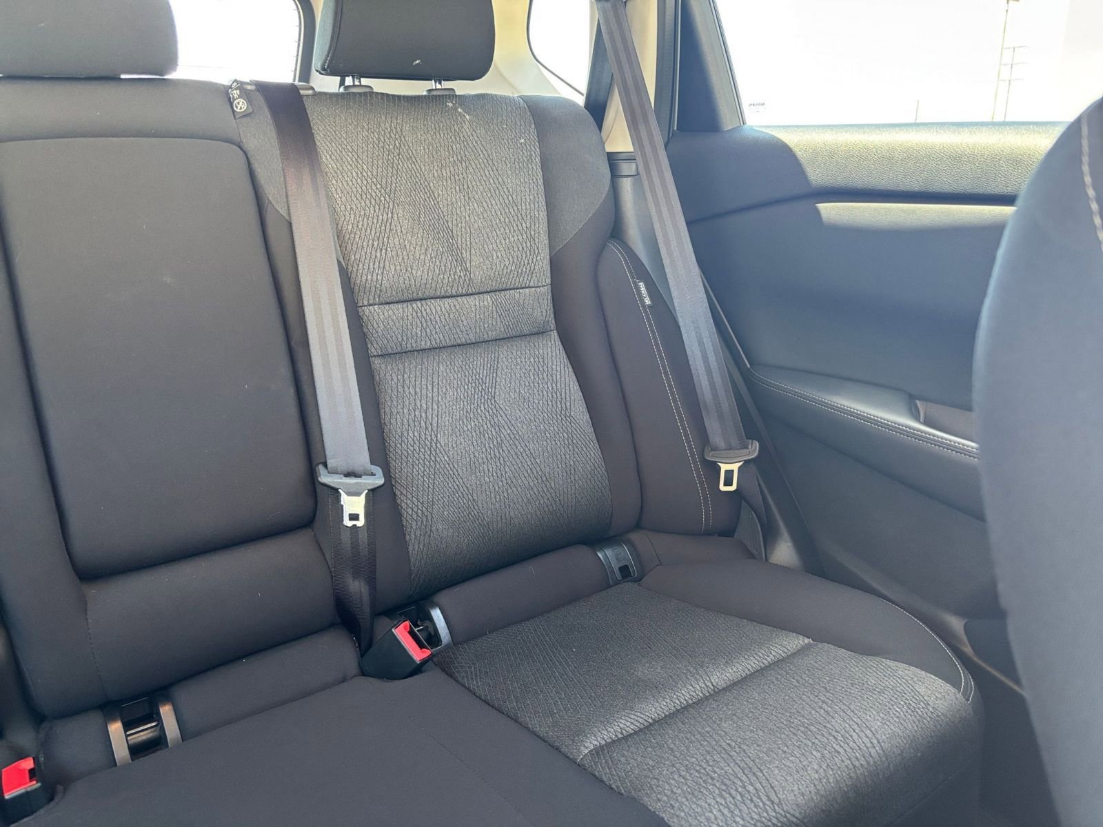 Used 2025 Nissan Rogue SV FWD image 39