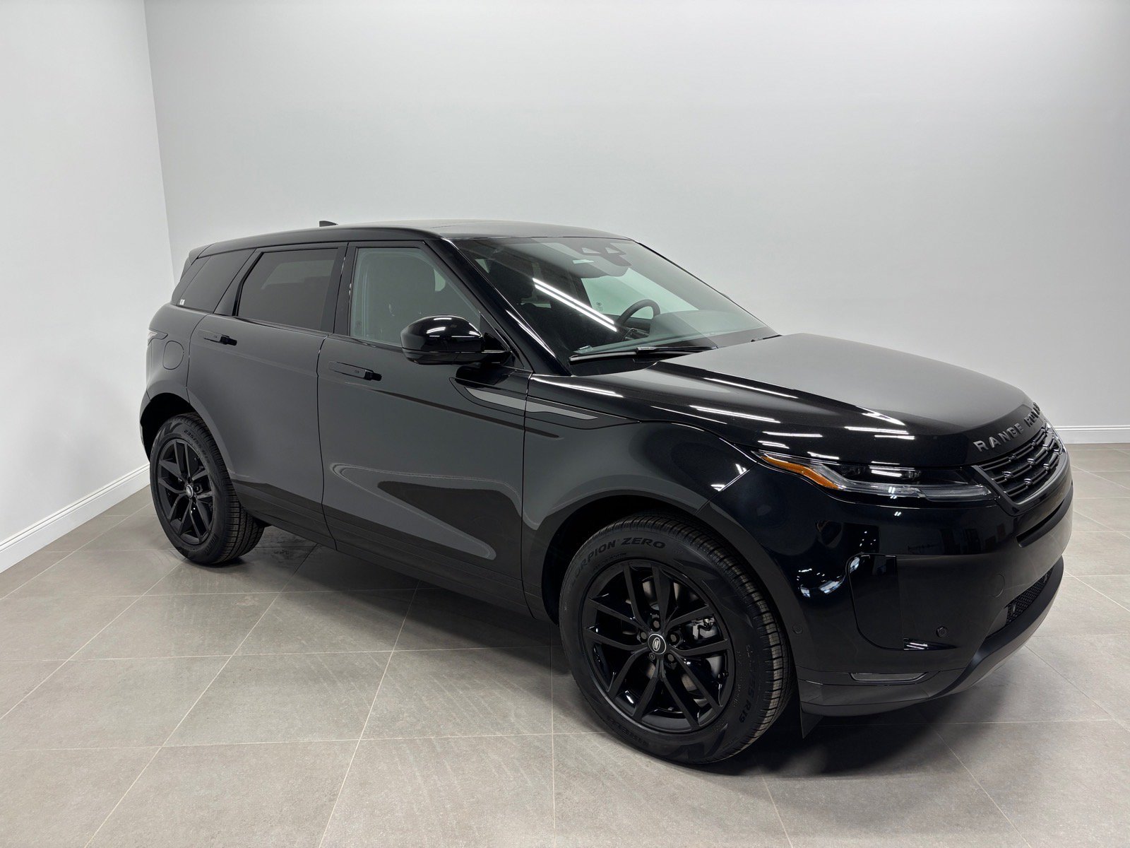 New 2026 Land Rover Range Rover Evoque S AWD/4WD image 5