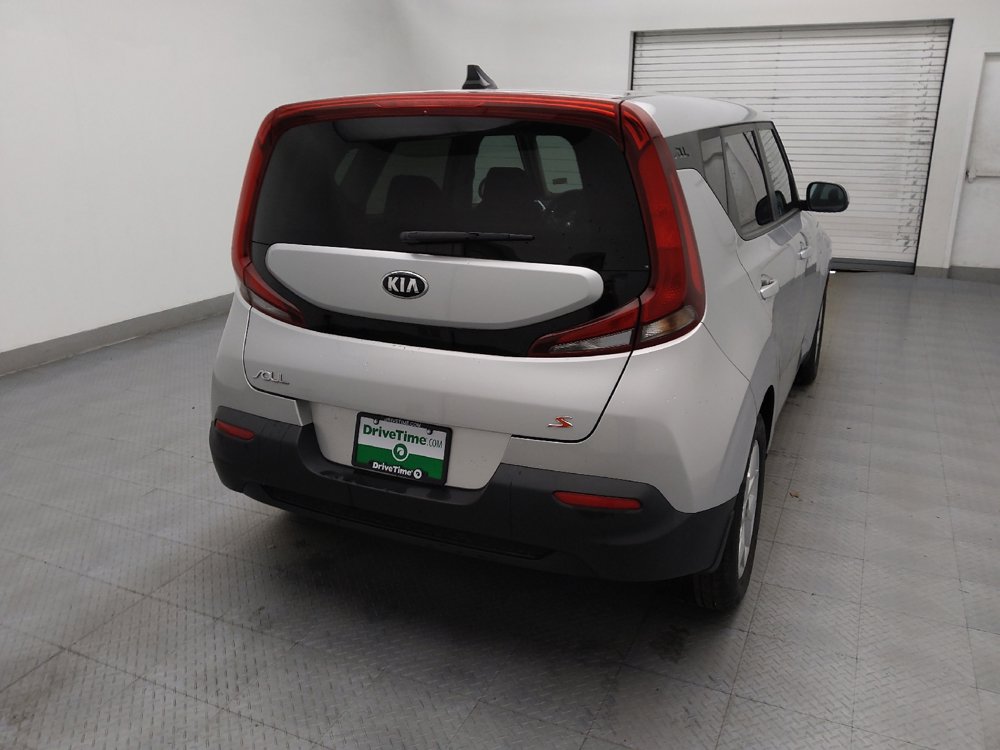 Used 2021 Kia Soul S image 7