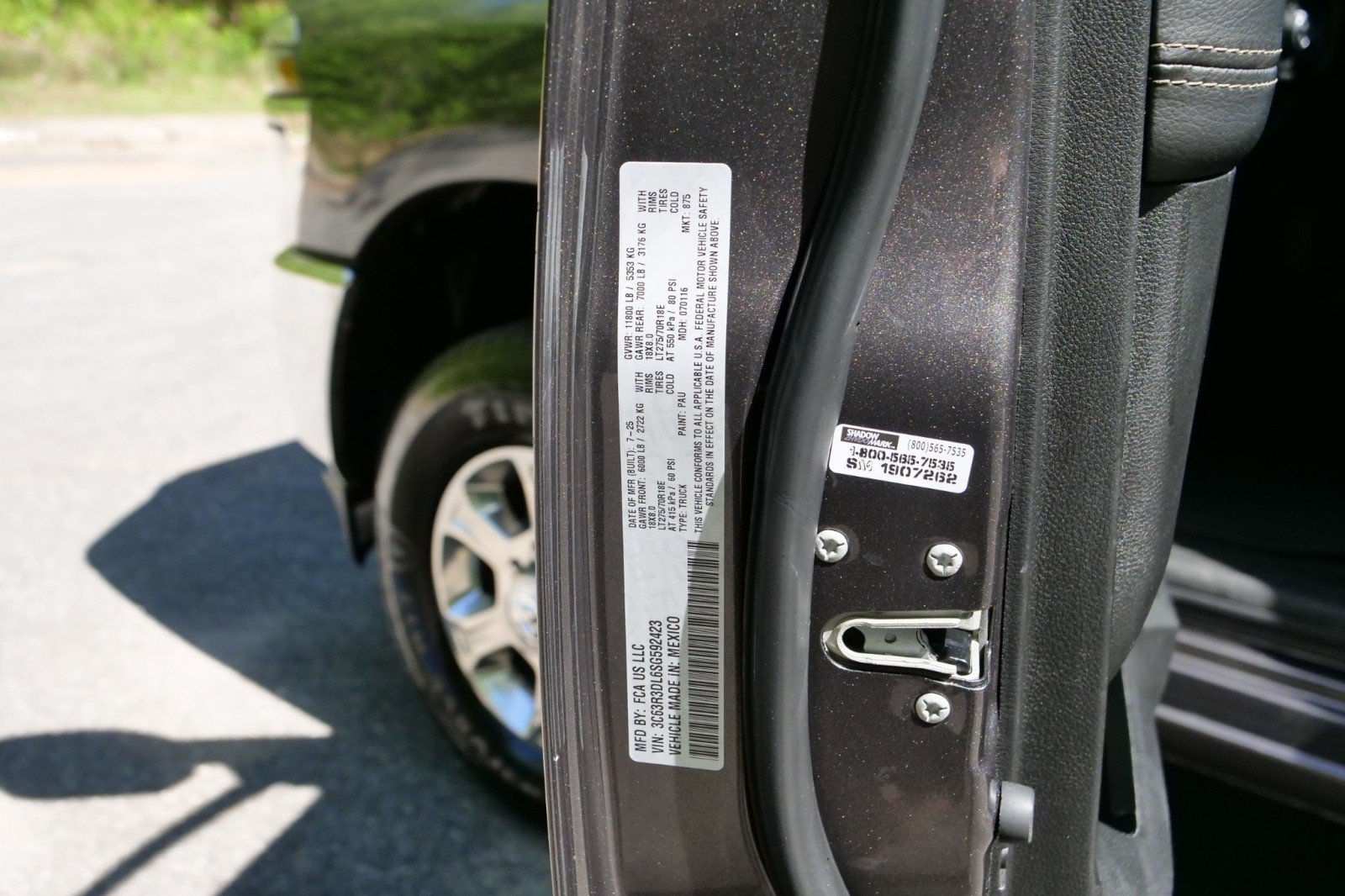 Used 2025 RAM 3500 Big Horn AWD/4WD image 47