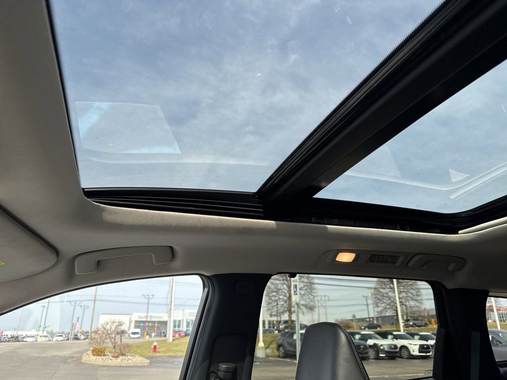 Certified 2024 INFINITI QX60 Luxe image 21