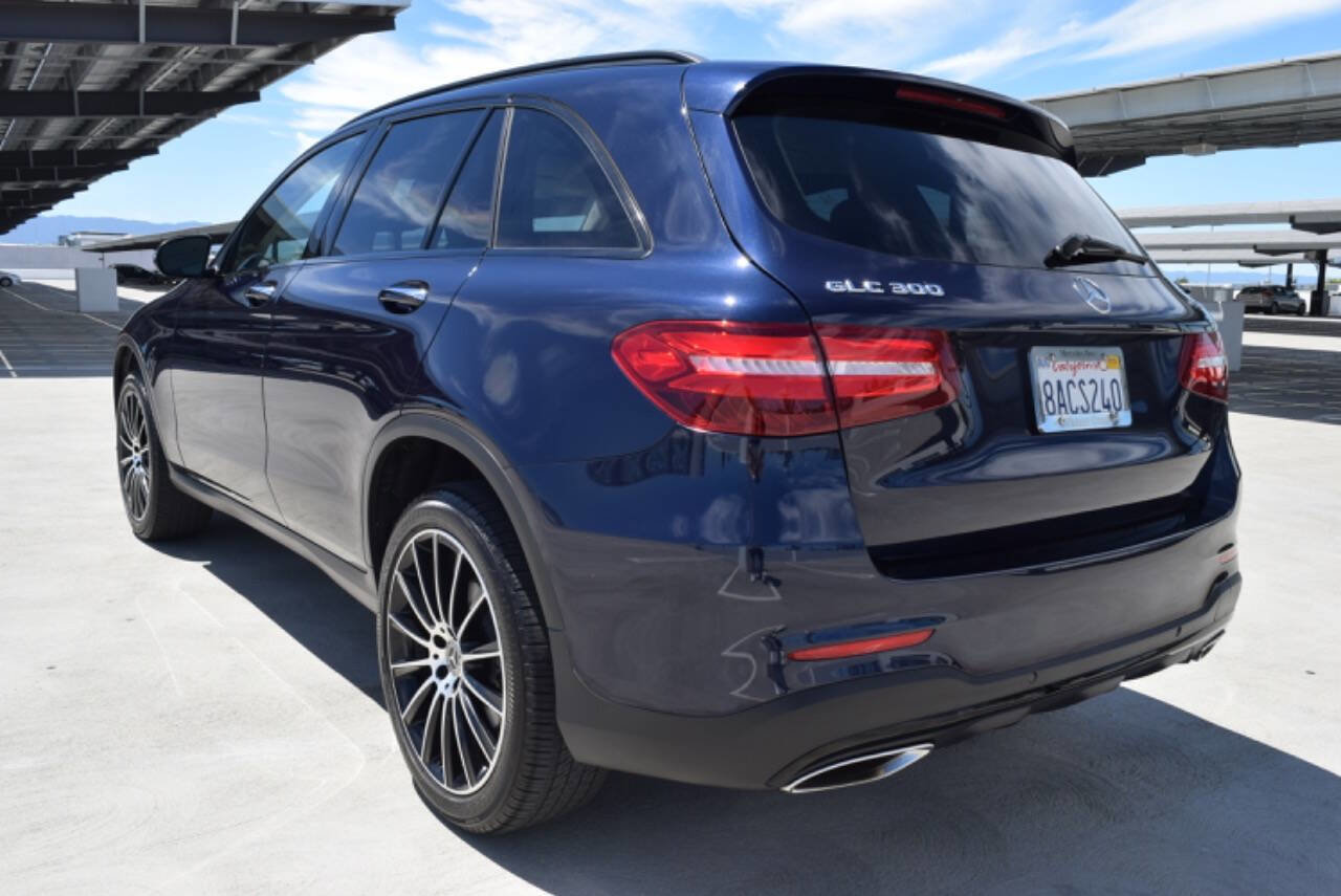 Used 2017 Mercedes-Benz GLC 300 4MATIC image 13